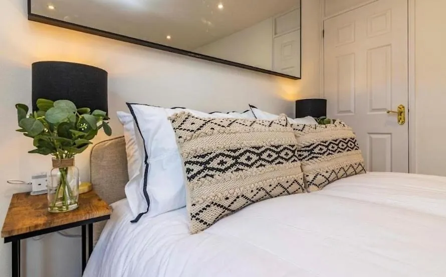 公寓 Modern & Stylish 2-Bed Home 诺丁汉